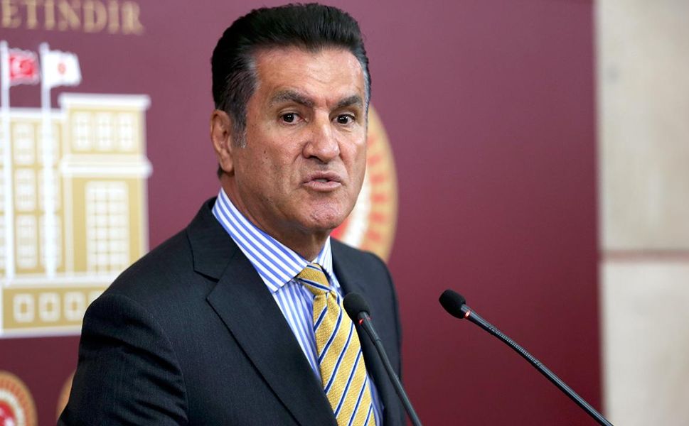 Mustafa Sarıgül, Yeni Parti’den istifa etti!