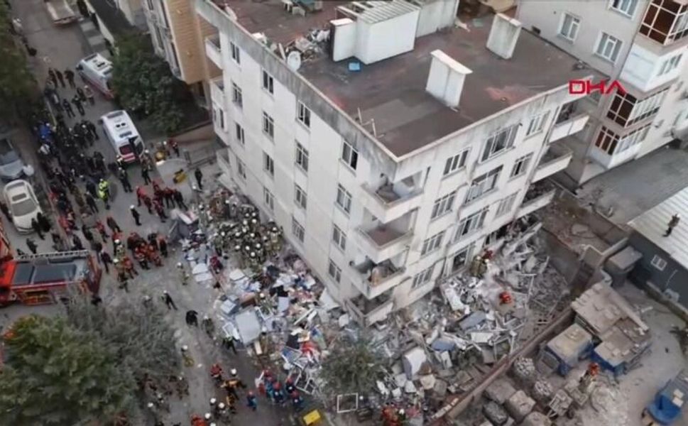 Maltepe’de çöken binayla ilgili dikkat çeken iddia!