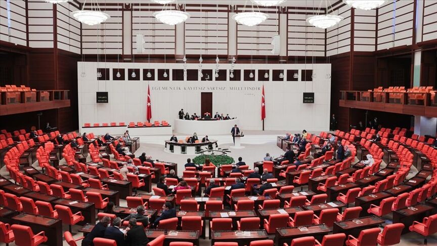 TBMM'de Yoğun Mesai: Kanun Teklifinin 3 Maddesi Daha Kabul Edildi