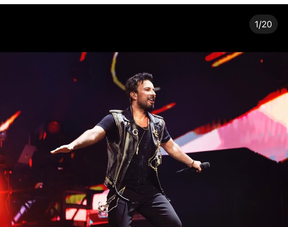 Tarkan’dan sürpriz imaj değişikliği! Yeni tarzı sosyal medyayı salladı