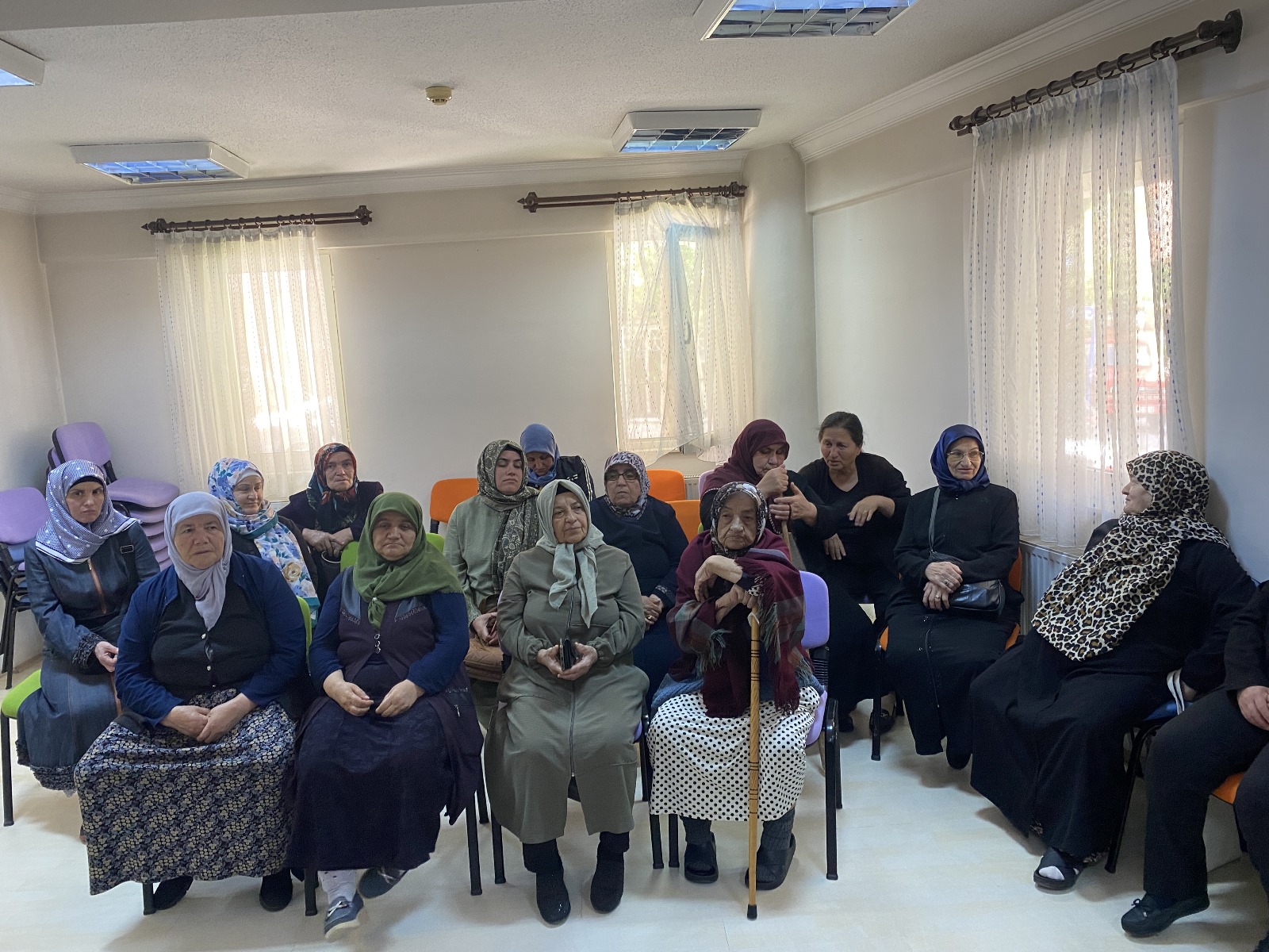 Altindağli Vatandaşlara Ücretsi̇z Göz Taramasi (2)