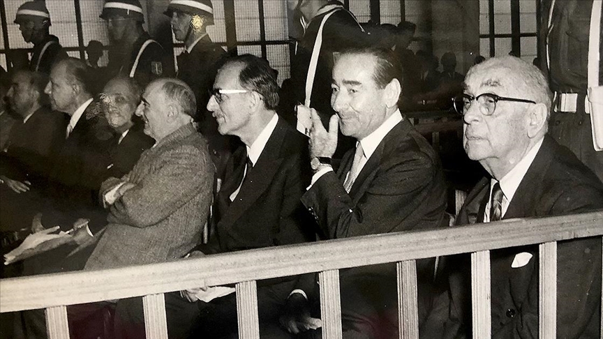 Yassıada Mahkemeleri 1