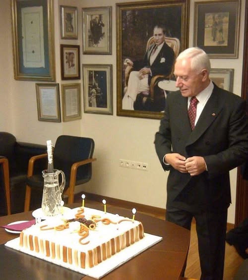 0F6928B4 4Fc2 495E 9Dde 1E5E04936896