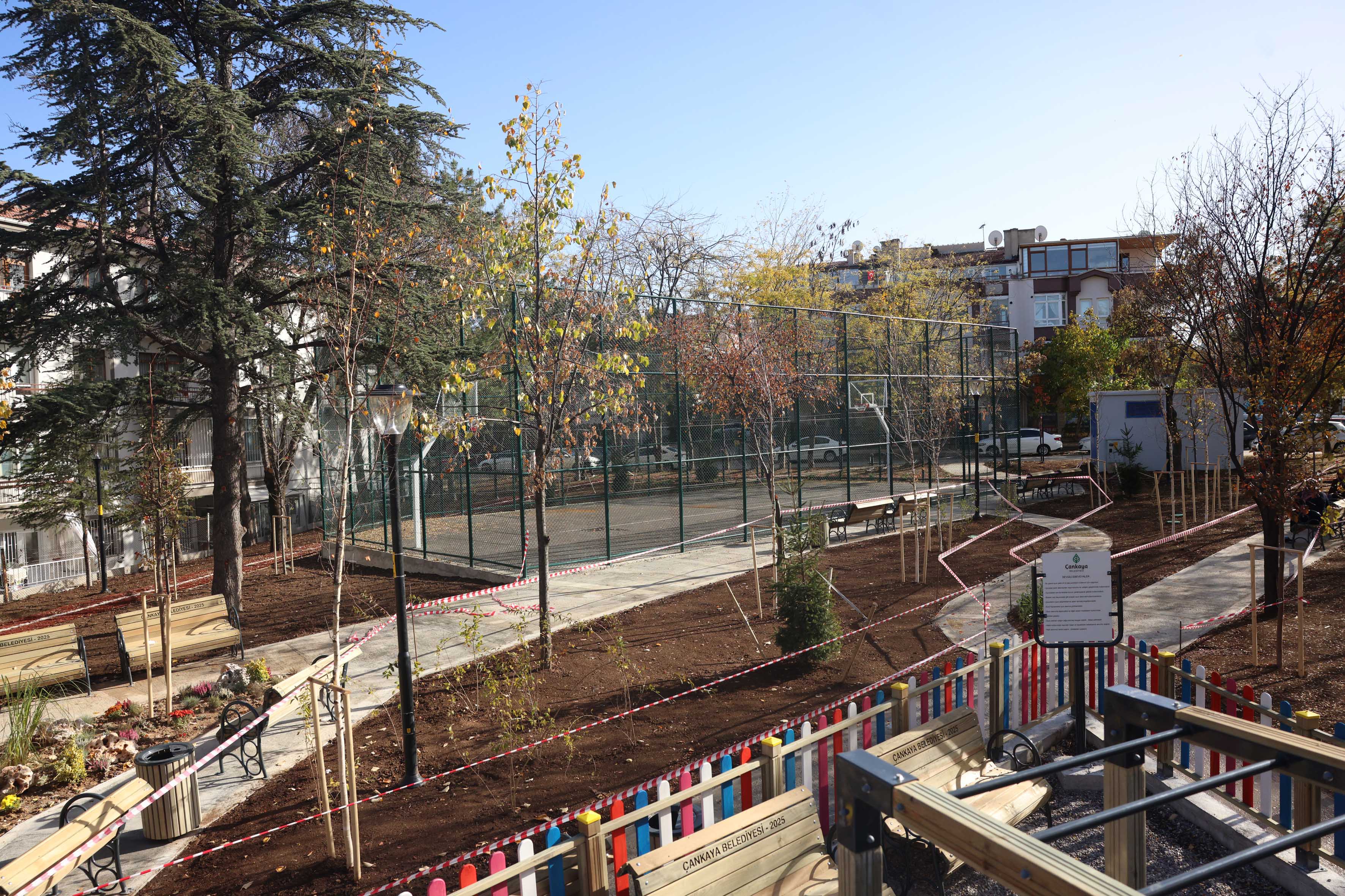 2025 10 27 Park Bahçeler Özdemir Özok Parkı (22)