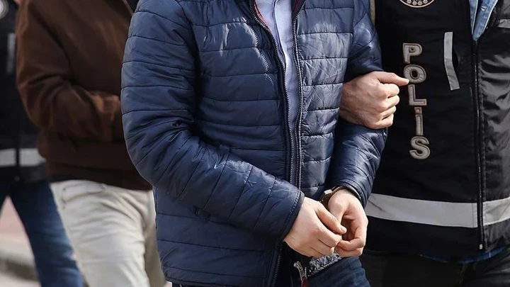 Istanbulda Dolandırıcılıkı Operasyonu