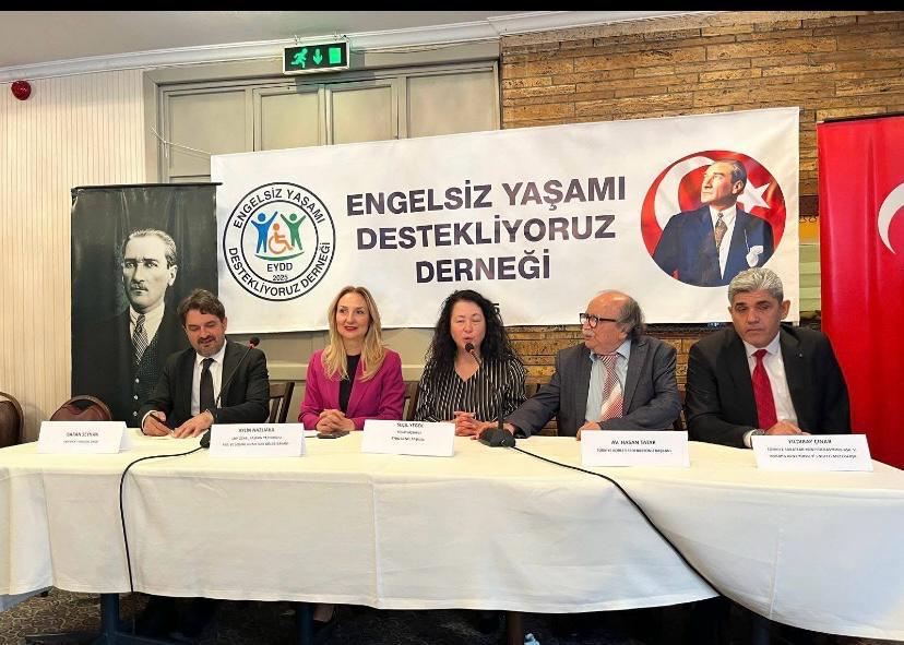 74Ded137 485C 422B B16D 05D31554Ce37