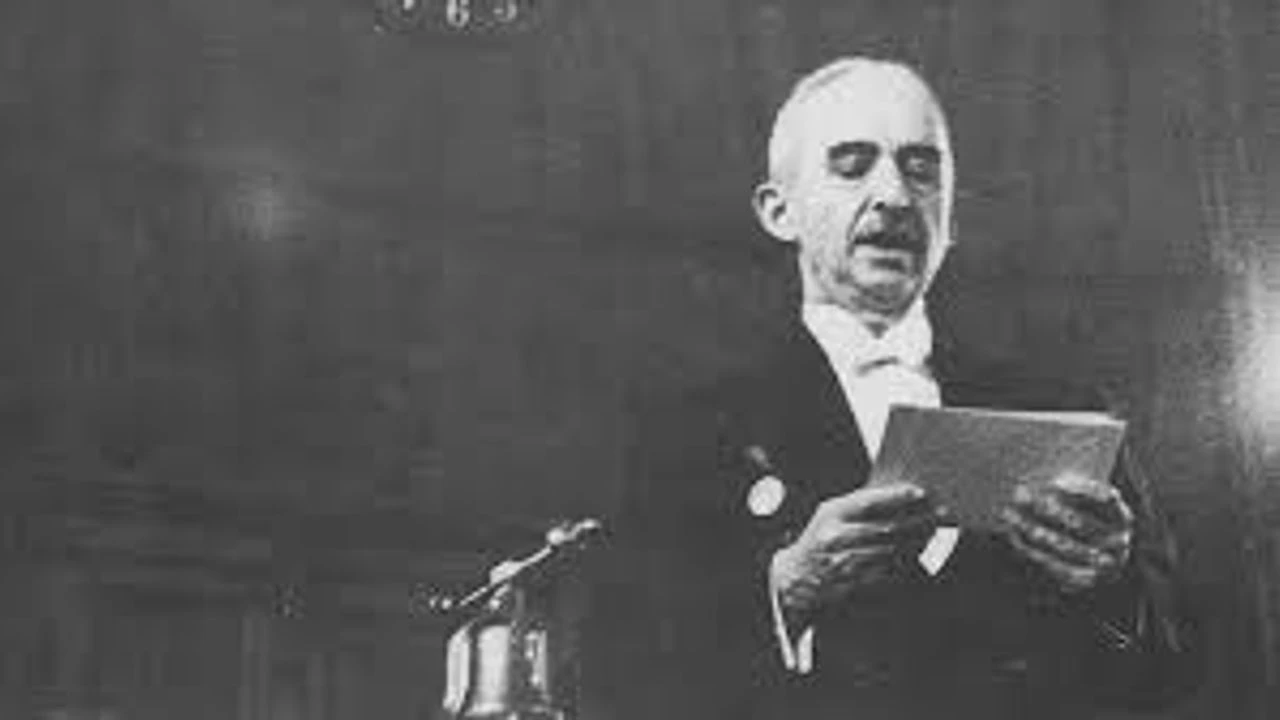 Cumhurbaskanı Ismet Inonu