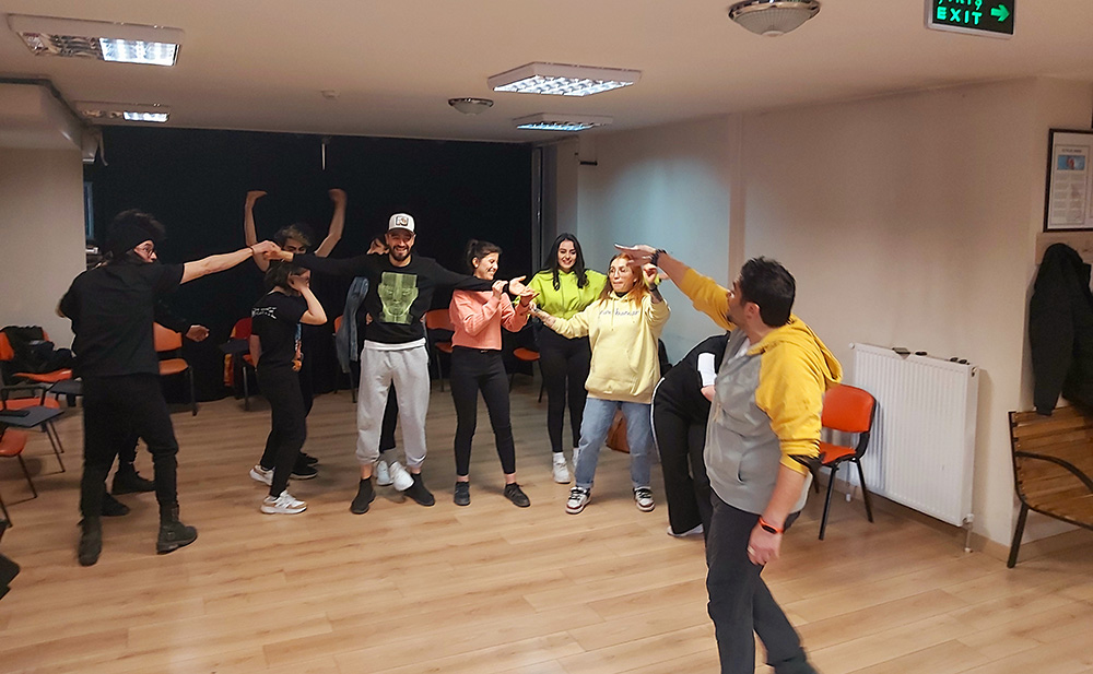 Sadrı Aısık Knservatuar