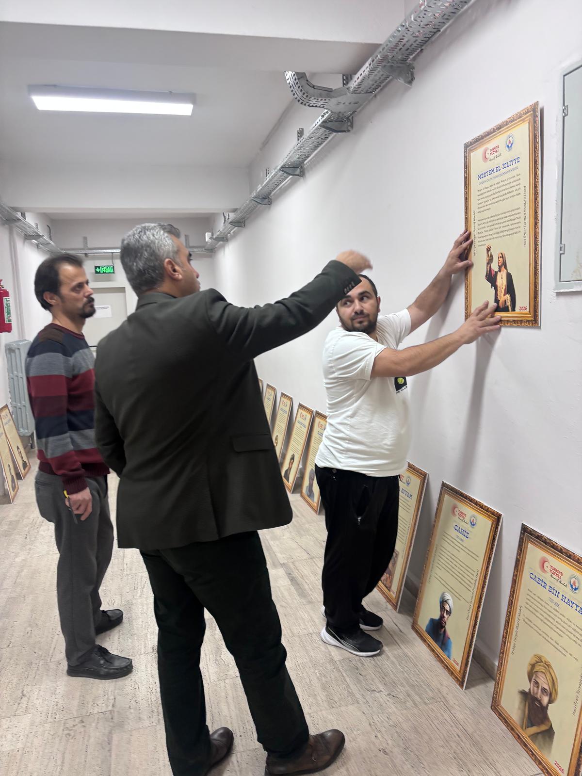 123B8562 5D65 456F 998B 13364E2819Bb