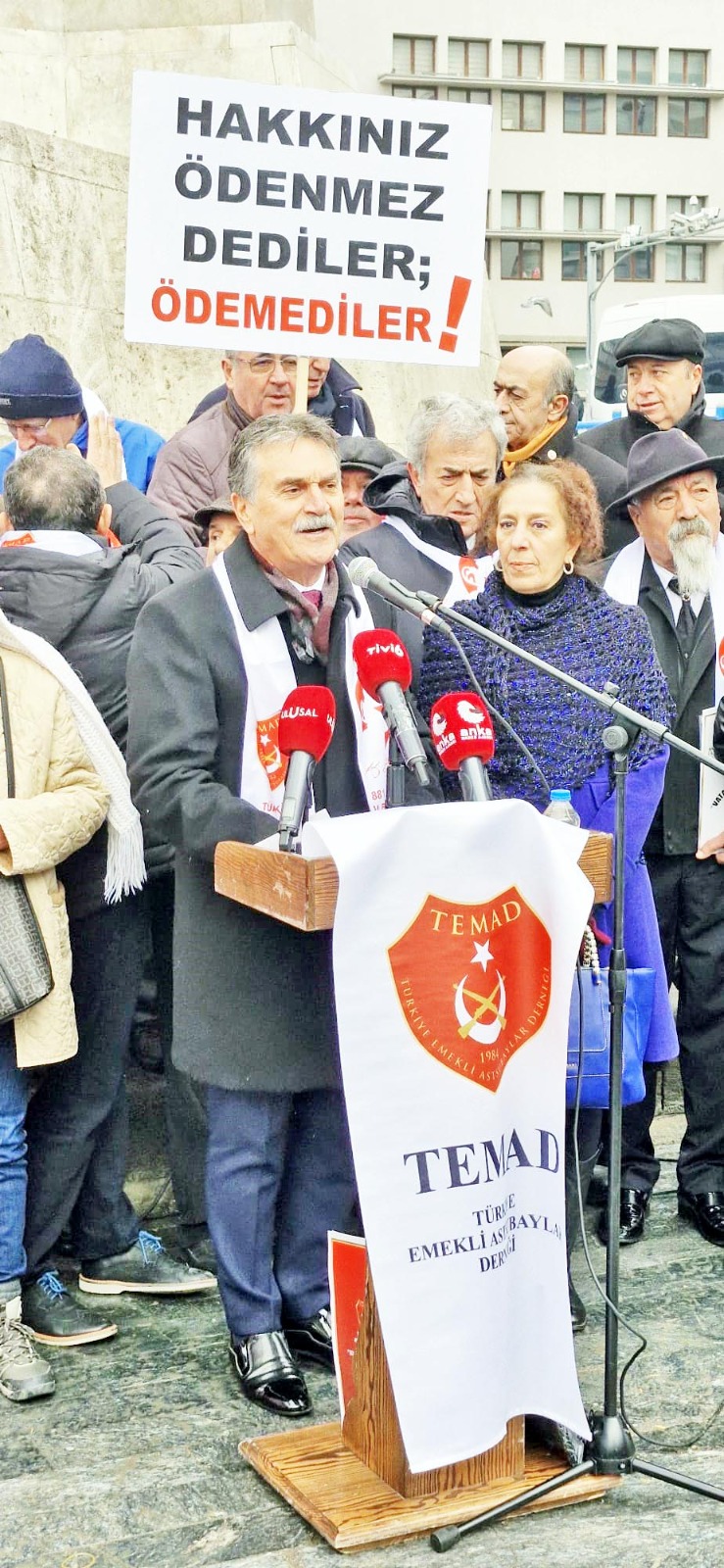 796088E3 8584 4510 Ba97 D77D9D295996