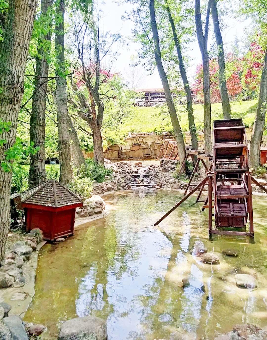 7Bb46939 020E 4250 901D A187362B7E5D