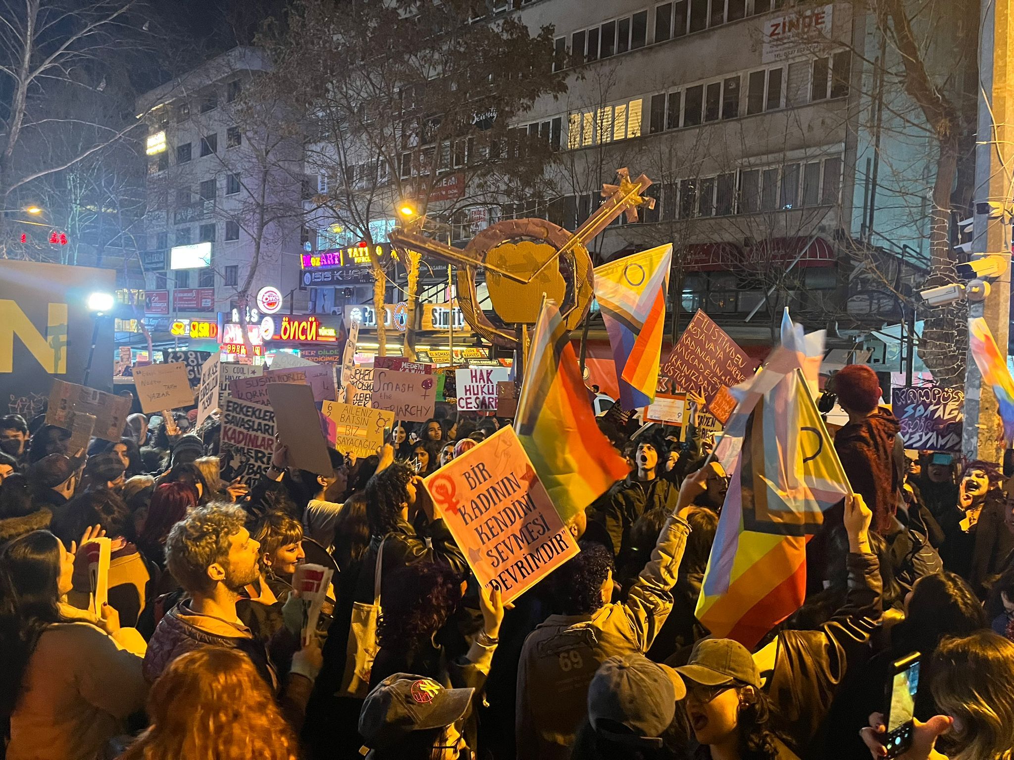 Dc0291B7 0F94 475A B275 270Ee02761F5