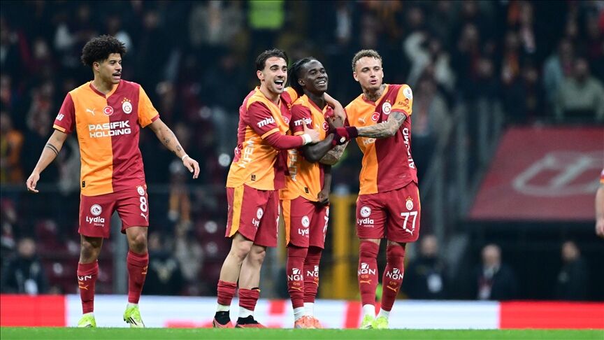 Galatasaray Evinde 3 0’Lık Zaferle Rams Başakşehir Fk’yı Devirdi