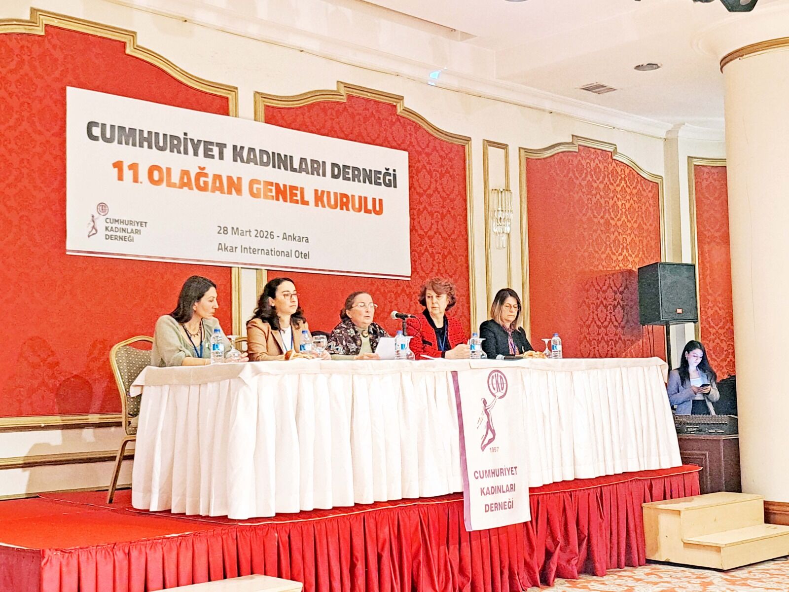 Cumhuriyet Kadınları yeni döneme güçlü girdi