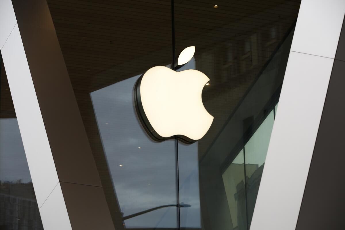 Apple 2