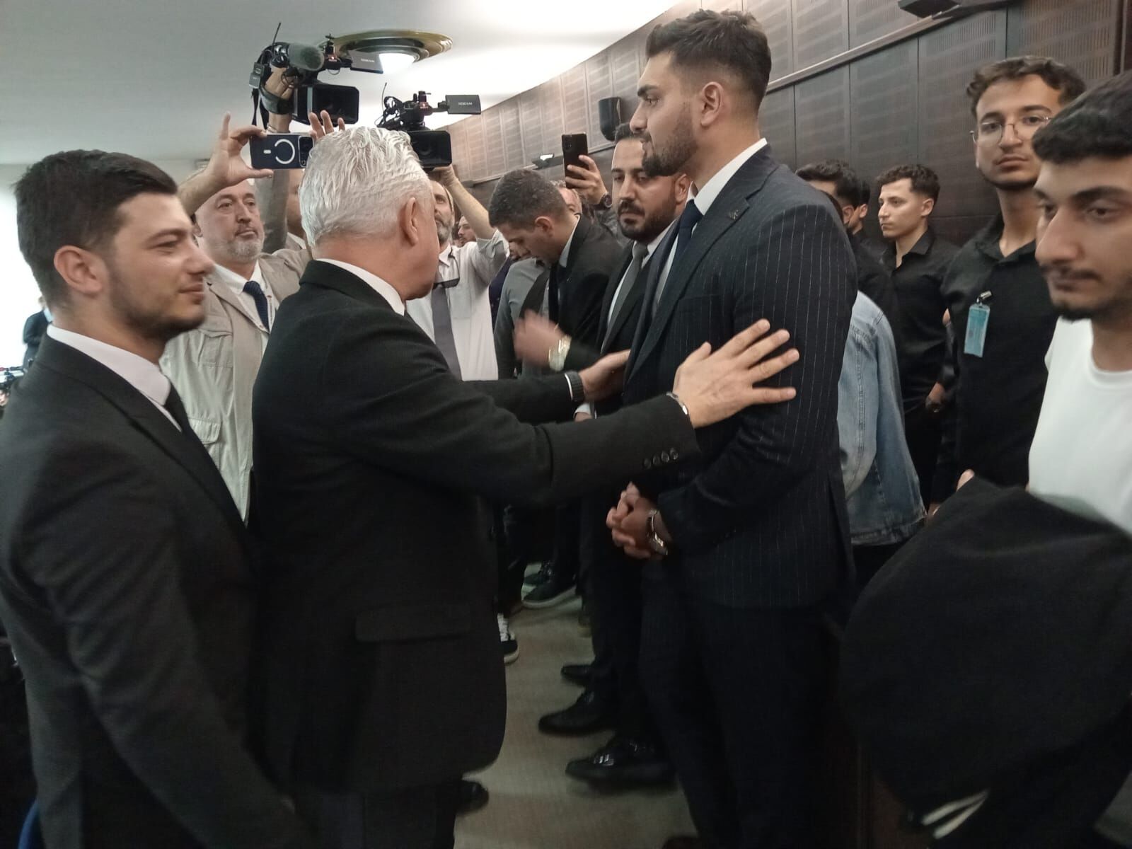 P H O T O 2026 04 29 22 23 08