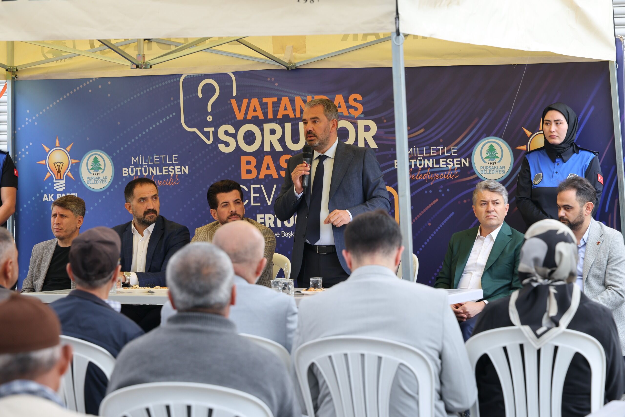 Pursaklar’da Vatandaşlar Sorularını Yöneltti, Başkan Çetin Yanıtladı