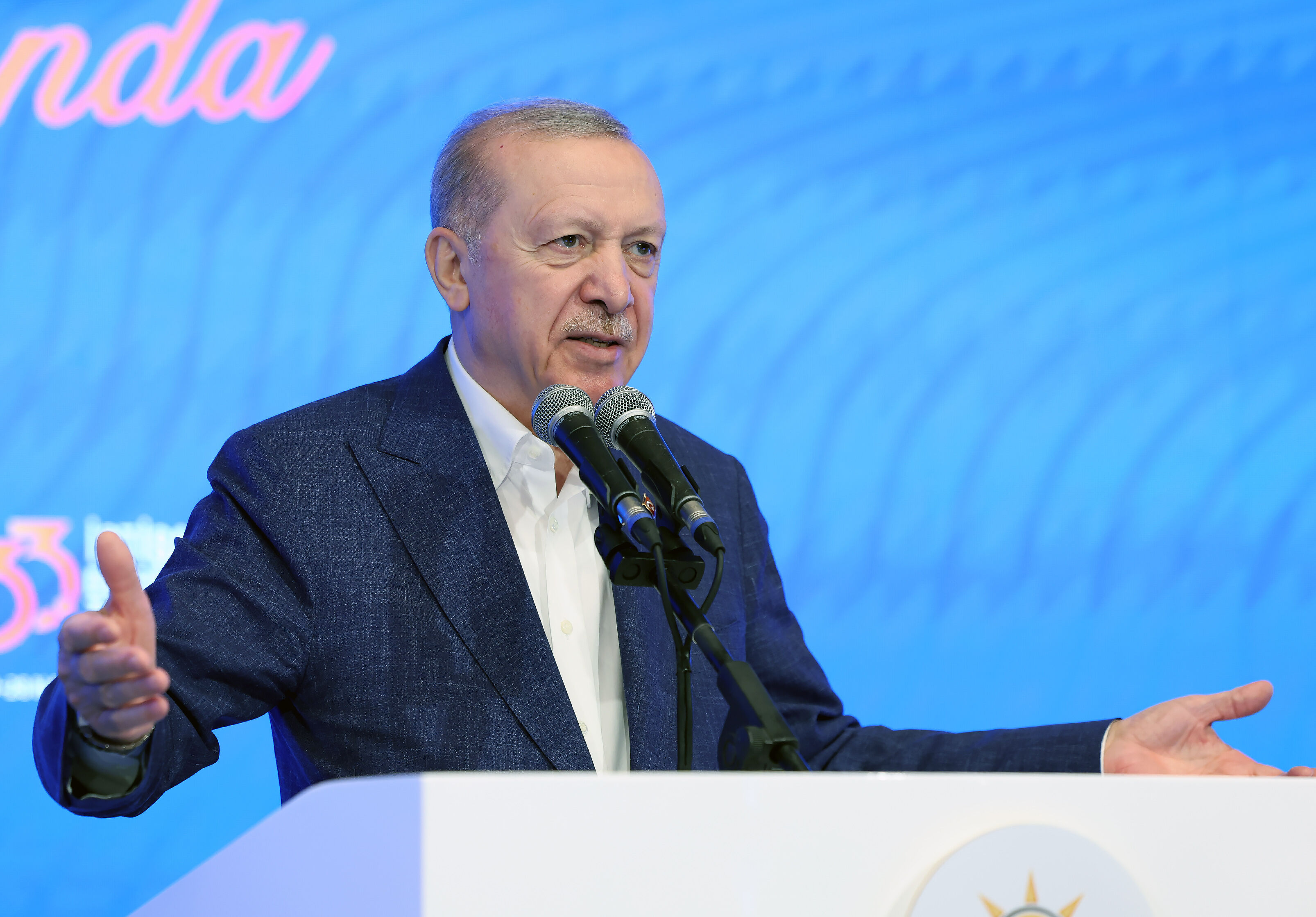 Cumhurbaşkanı Erdoğan'dan AK Parti Kampında Önemli Mesajlar