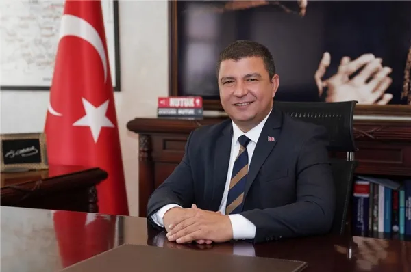Tire Belediye Başkanı Hayati Okuroğlu CHP'den İstifa Etti