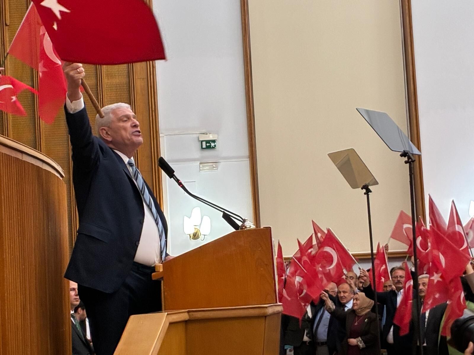 “Hukuksuzluğa ve Adaletsizliğe Baş Kaldırıyorum”