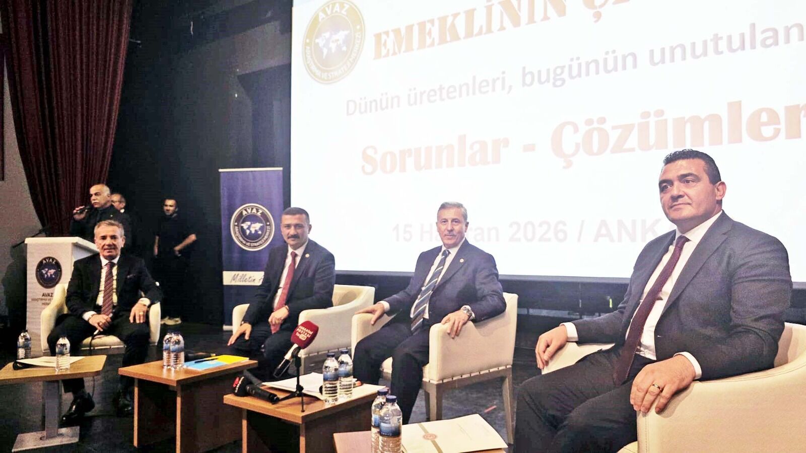 Emeklilerin geçim sorunları Ankara'da masaya yatırıldı