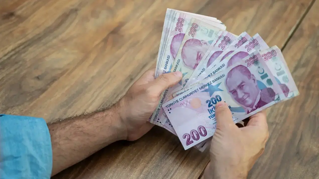 En düşük emekli maaşı 23 bin 552 TL oldu! Düzenleme yürürlüğe girdi