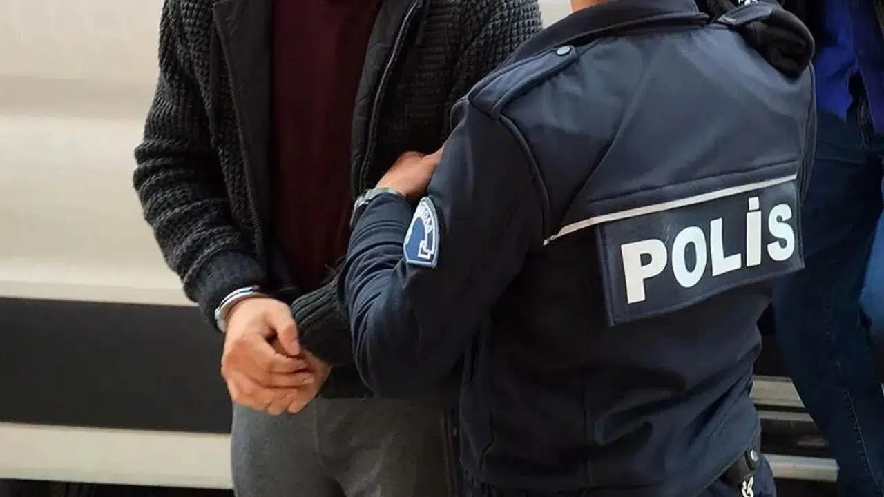 Ankara’da Kaçakçılık Operasyonu: Binlerce Kaçak Ürün Ele Geçirildi