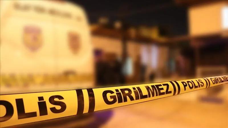 Ankara Yenimahalle'de apartman dairesinde 3 erkek cesedi bulundu