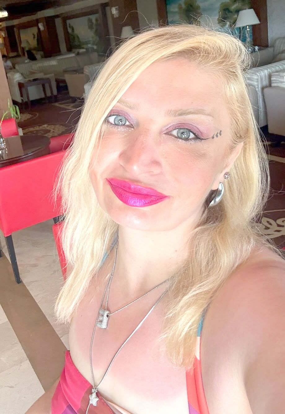 Emel Akbulut
