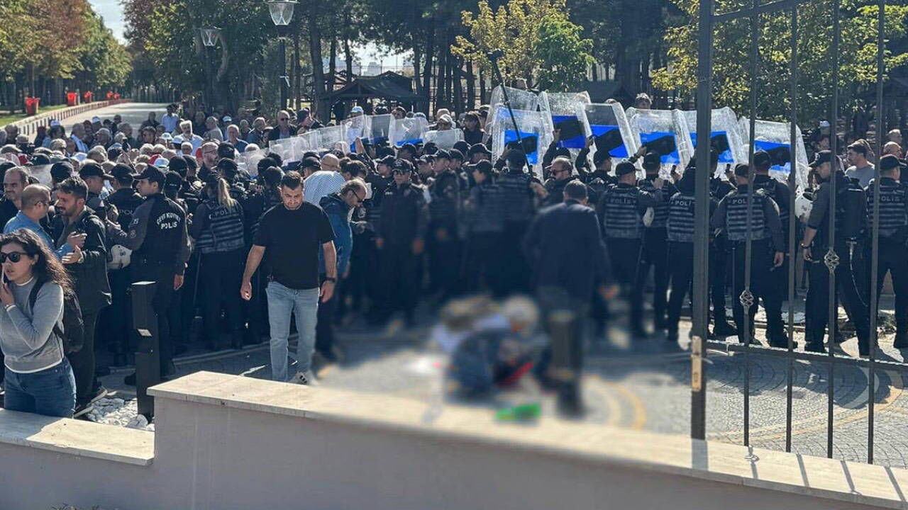 AYM Önündeki Eylemde Kendini Vuran Emekli Polis Hayatını Kaybetti