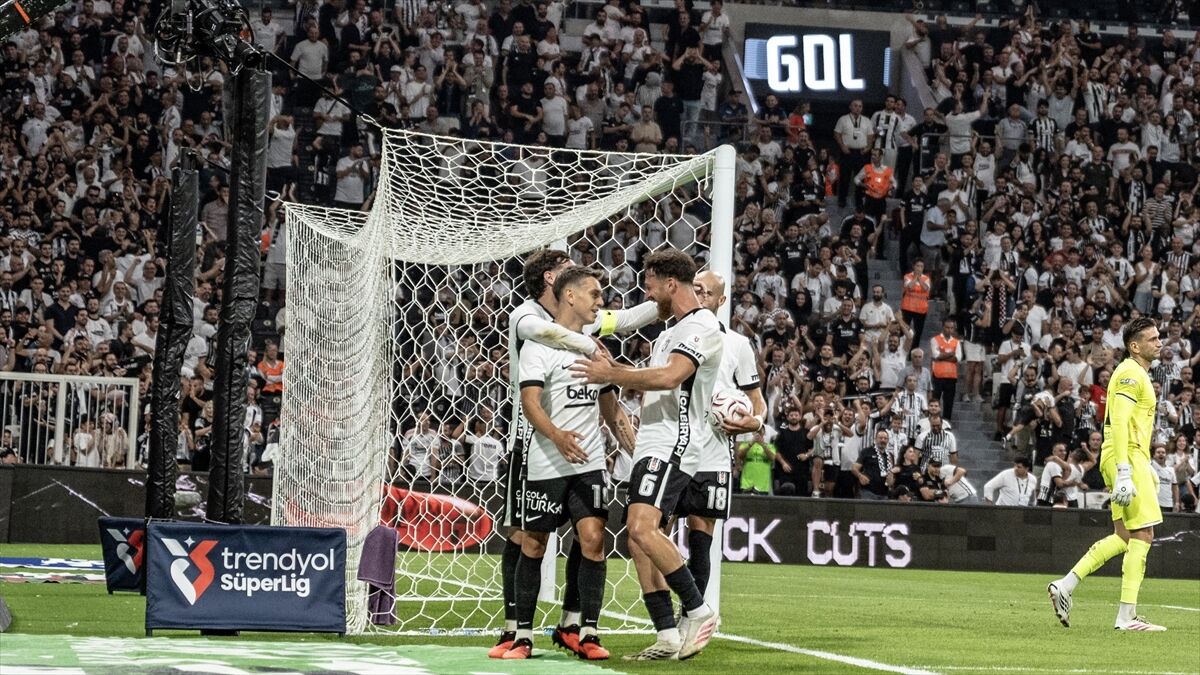 Erzurumspor FK deplasmanda Beşiktaş'a yenildi