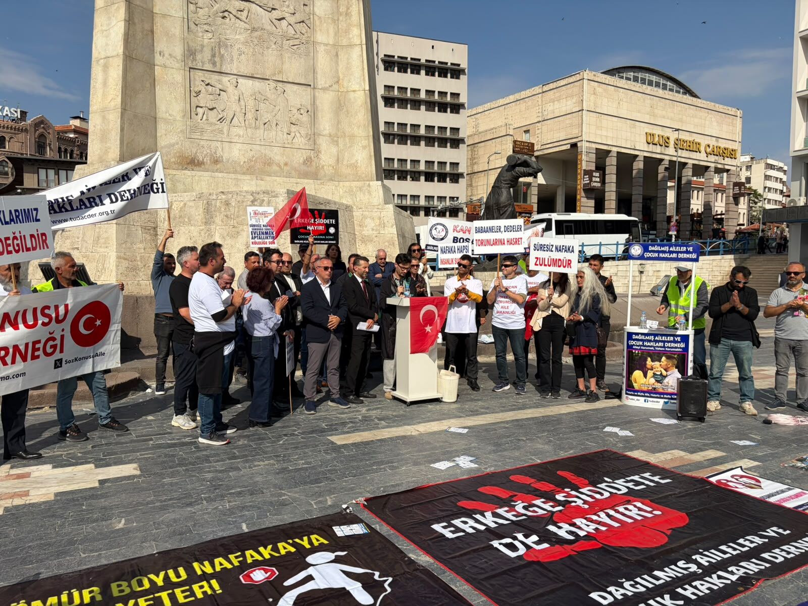 Ankara'da Süresiz Nafaka Protestosu: "Ömür Boyu Borç Olmamalı"
