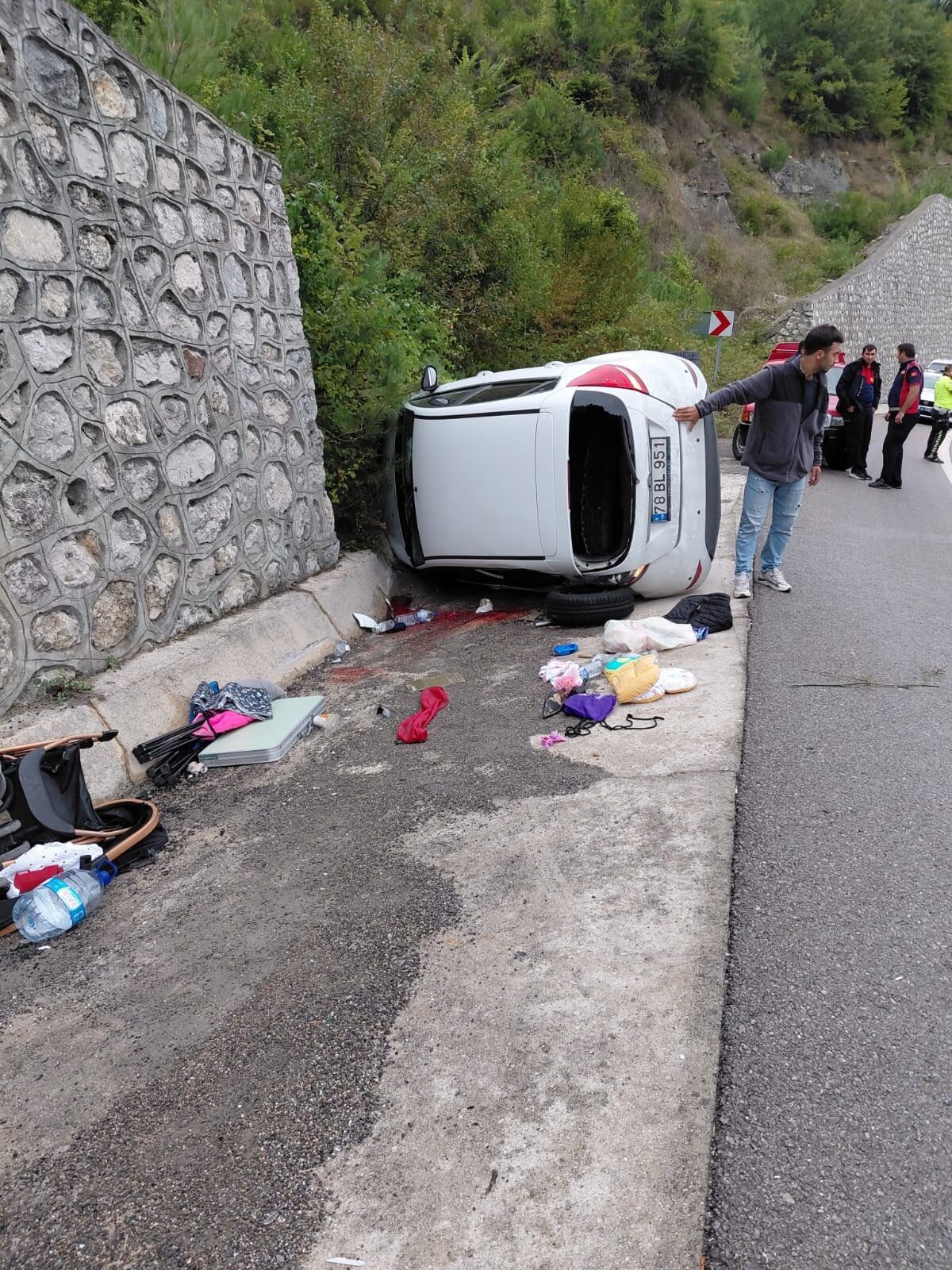Kazada ölen öğretmenin bebeği yaşam savaşını kaybetti