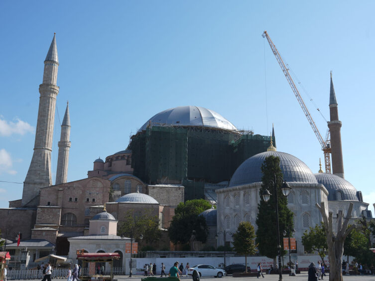 Ayasofya’da Restorasyonda Yeni Aşama: Doğu Yarım Kubbe Güçlendirilecek
