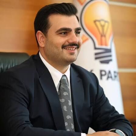 Eyyüp Kadir Innan