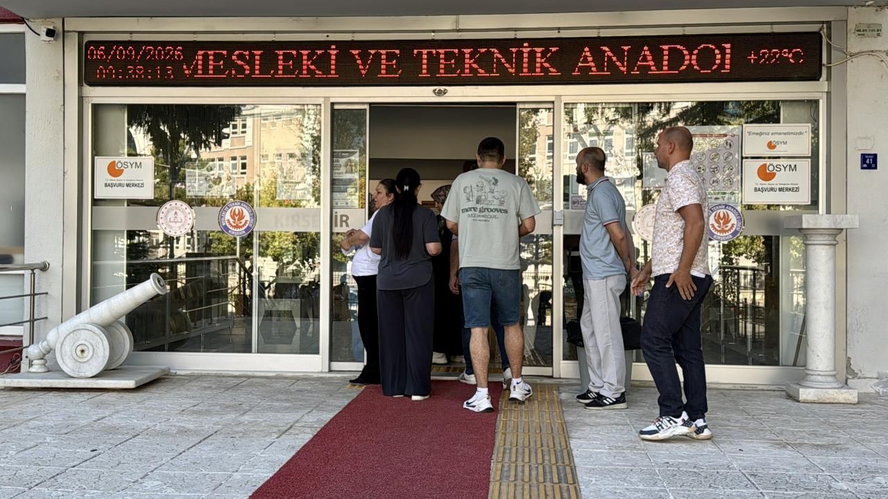 KPSS bugün saat kaçta? Sınav kaç dakika sürecek, kapılar saat kaçta kapanacak?