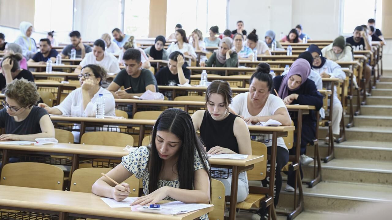 KPSS’de “ek süre” krizi! Adaylar ayağa kalktı: “Sınav iptal edilsin”