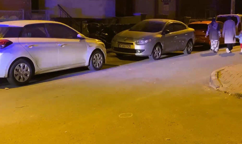 Küçükçekmece'de iş yerine silahlı saldırı