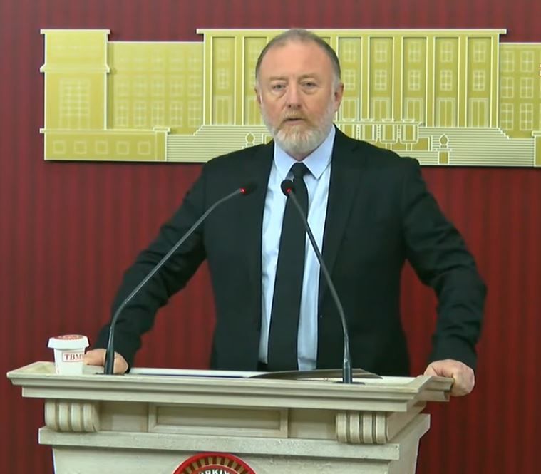 Sezai Temelli: Cumhuriyet demokrasiyle barışık olmalıdır