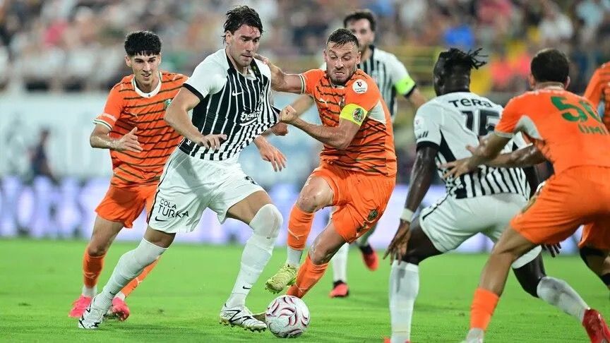 Alanyaspor, 12 Bingölspor'u 4-1 mağlup ederek tur atladı