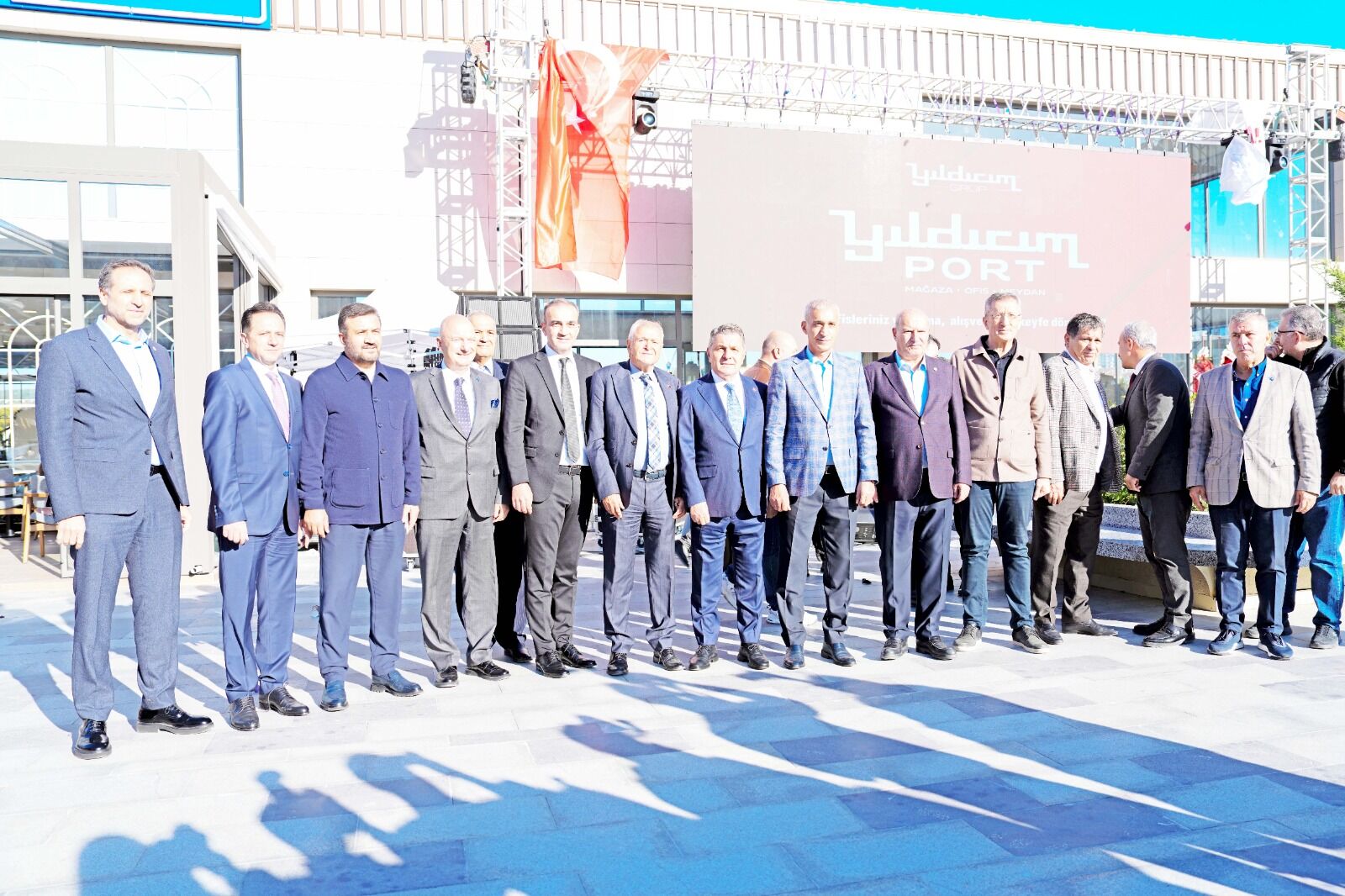 Gölbaşı’nın yeni buluşma noktası yıldırım Port kapılarını açtı